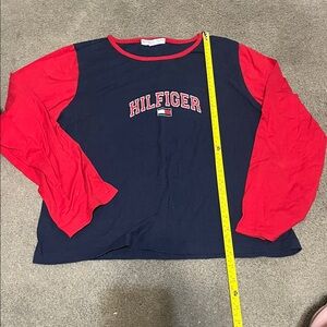 Tommy Hilfiger vintage Long Sleeve Shirt - Navy and Red